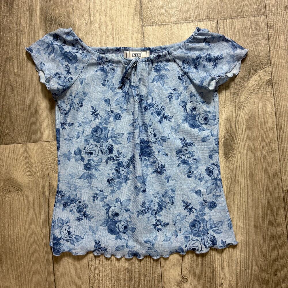 Vintage Y2K Obé Floral Ruffled shirt size medium